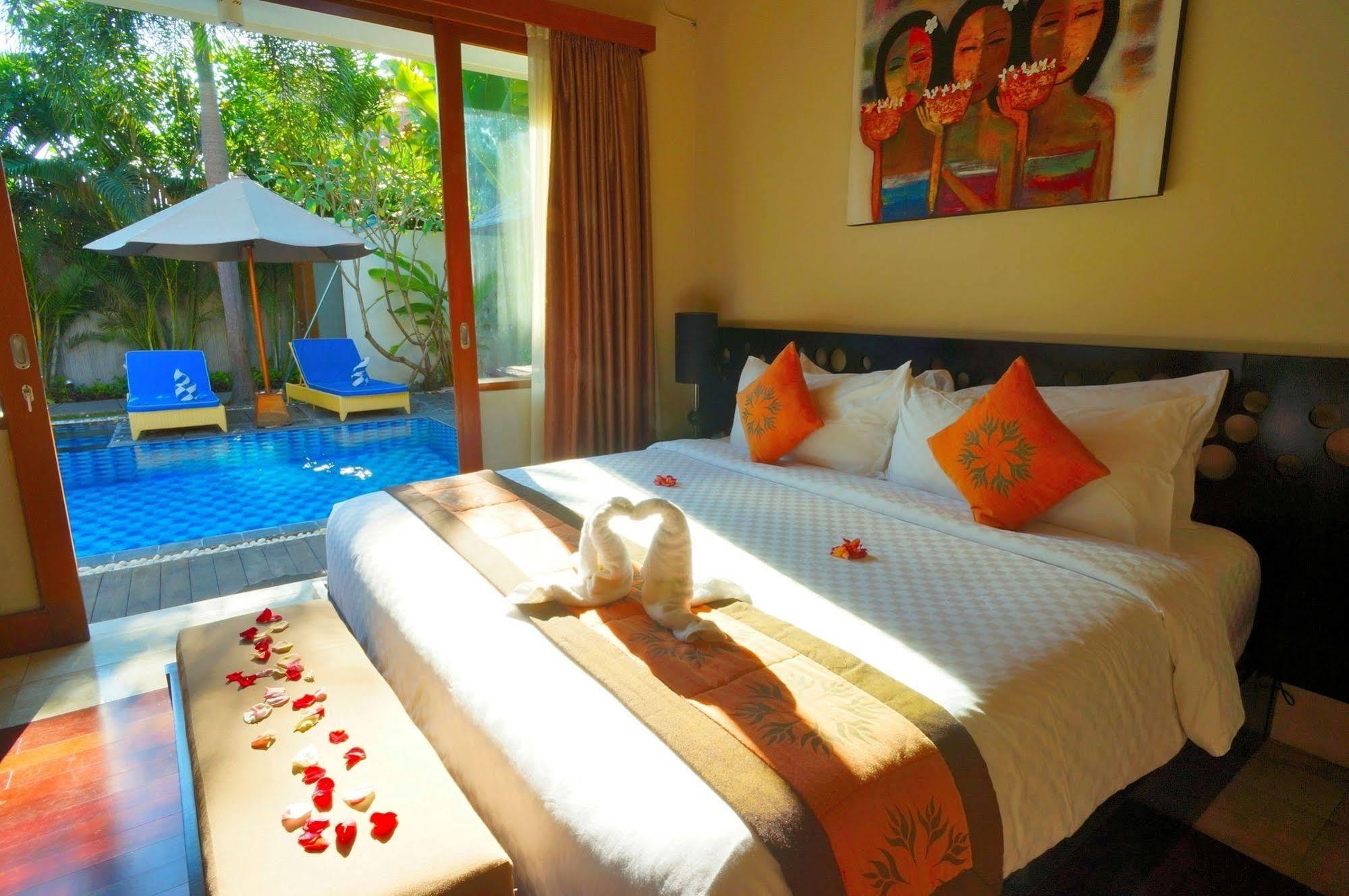 Villa Travis Seminyak  Bagian luar foto