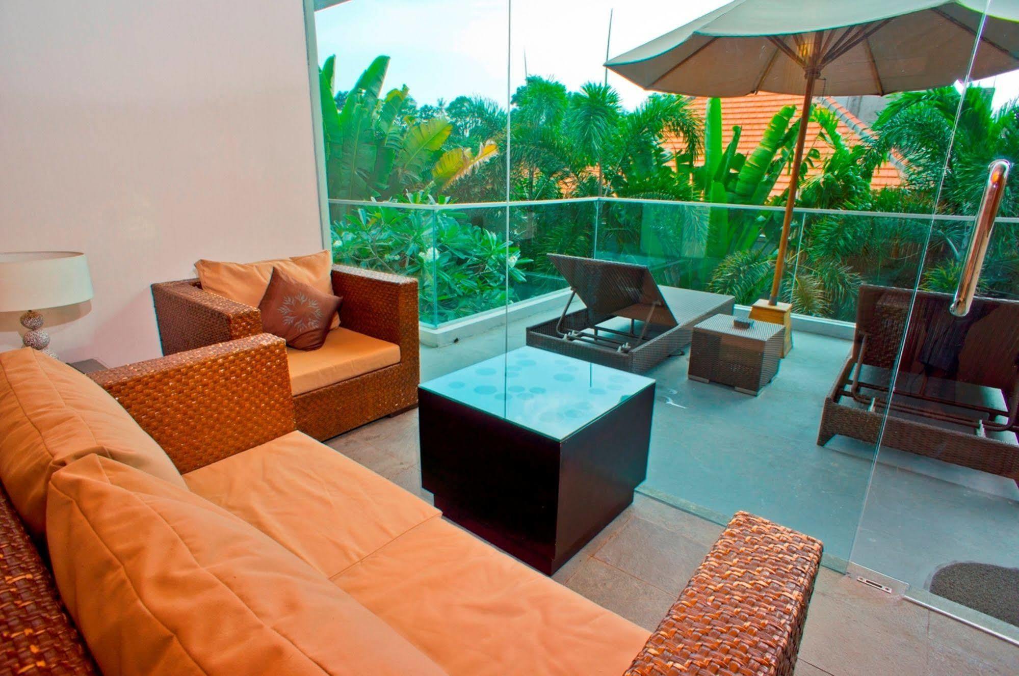 Villa Travis Seminyak  Bagian luar foto